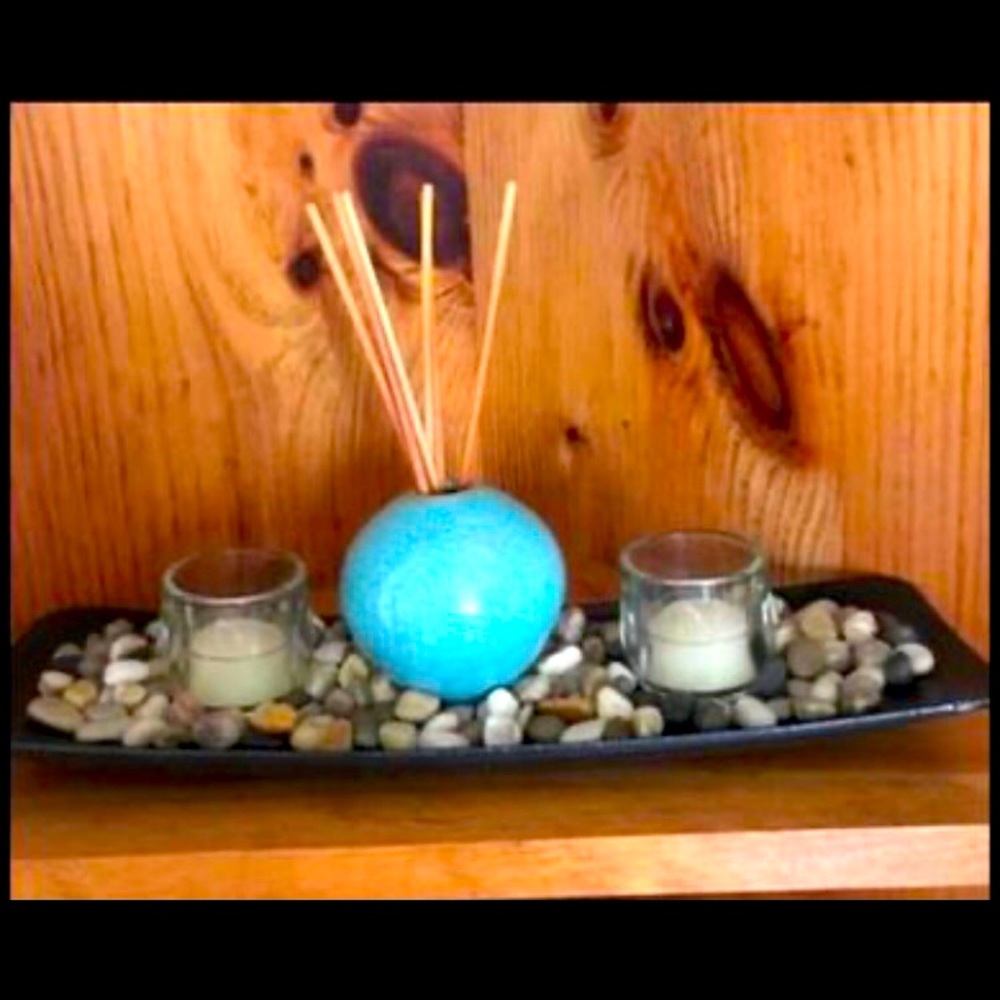 OIL DIFFUSER W/ candles